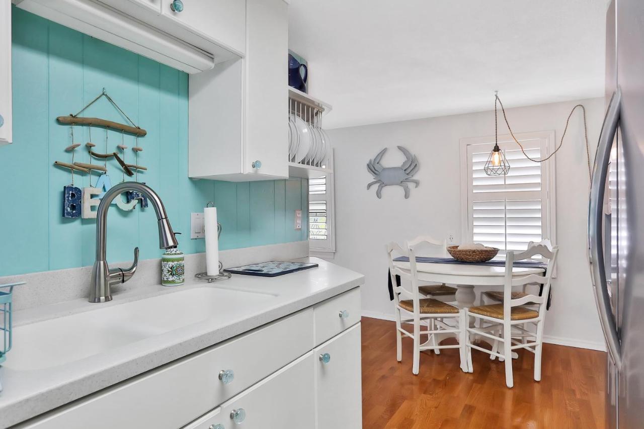Sol Mate Beach Cottage St. Pete Beach Eksteriør bilde